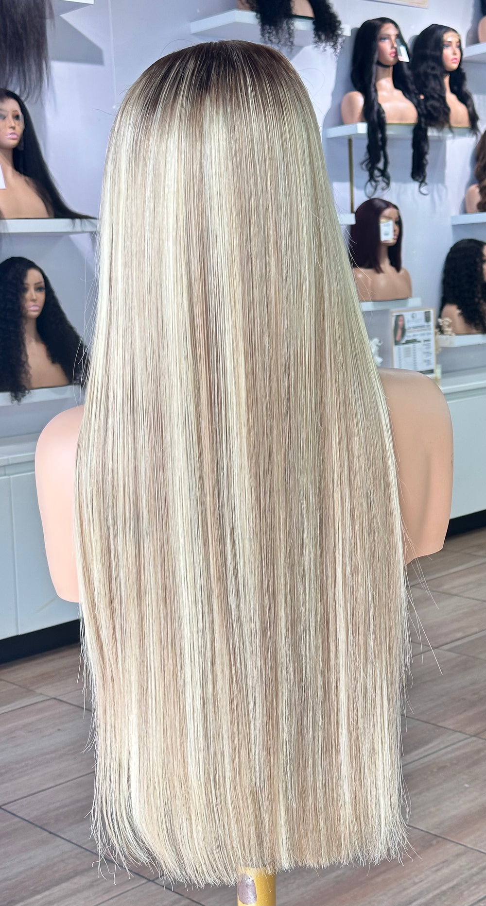 Champagne Ash Luxe Straight HD Wig