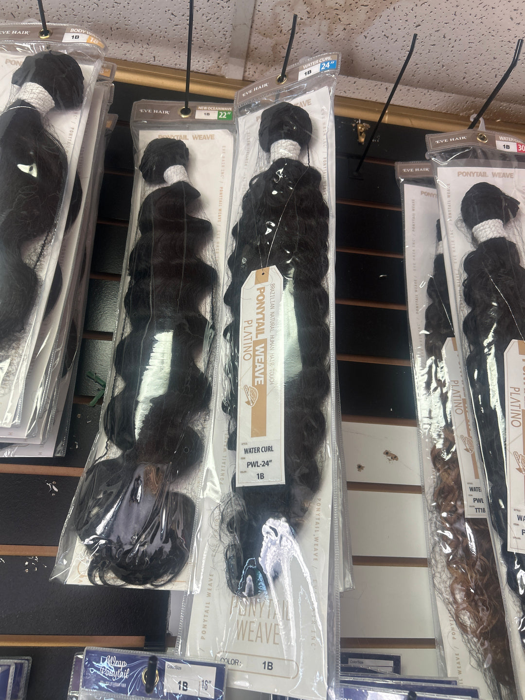 Ponytails weave