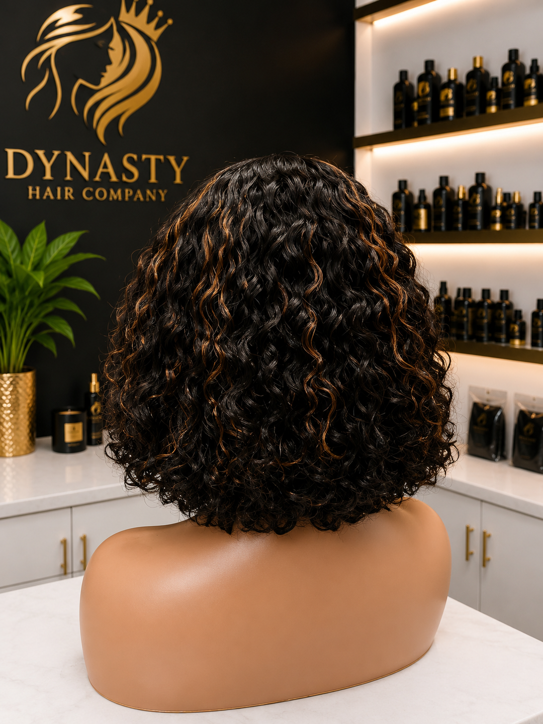 Dynasty Honey Luxe Wave – 5×5 Swiss Lace Highlight Wig