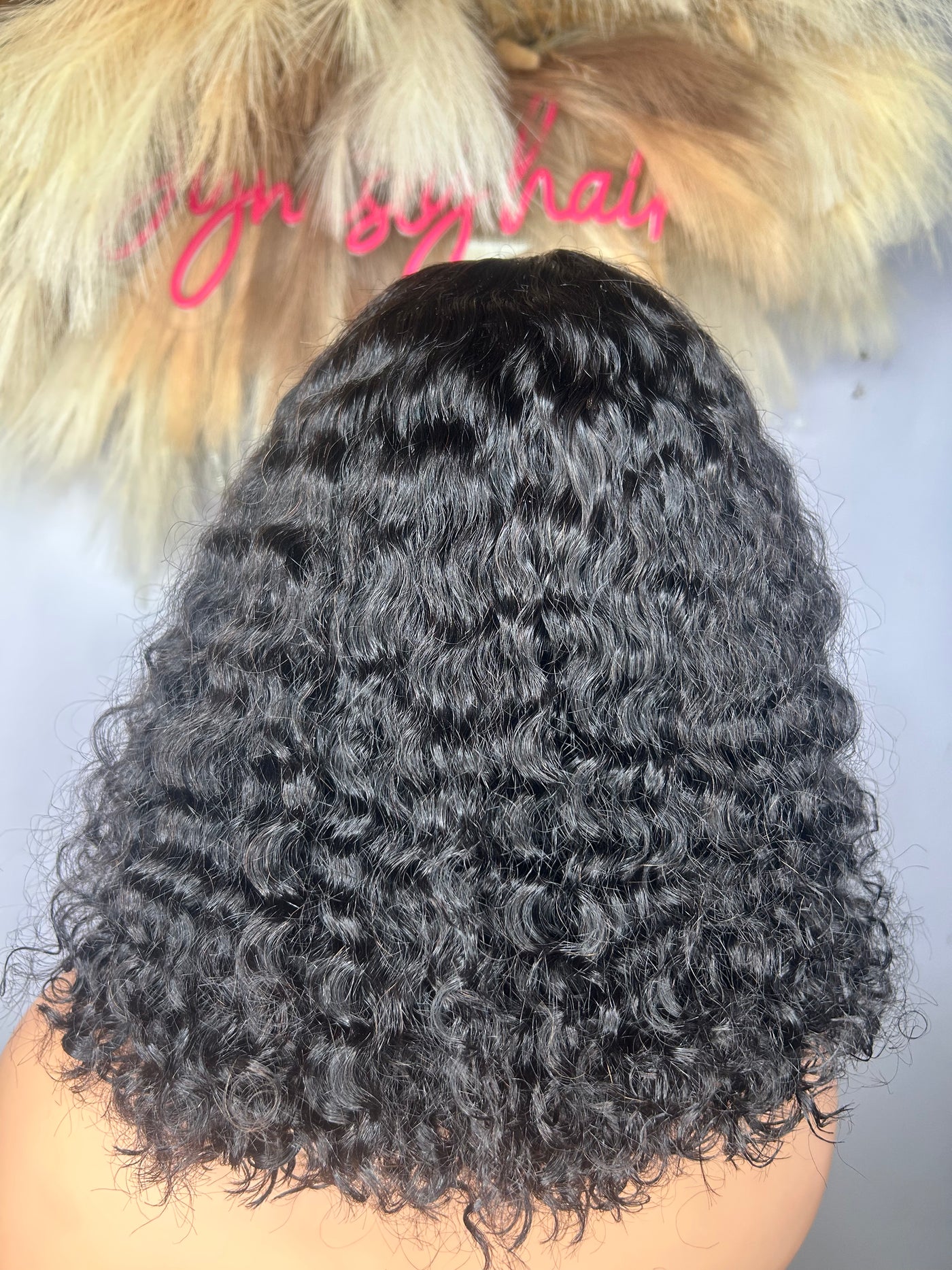 DD curly Sasha 5x5 transparent lace 12”