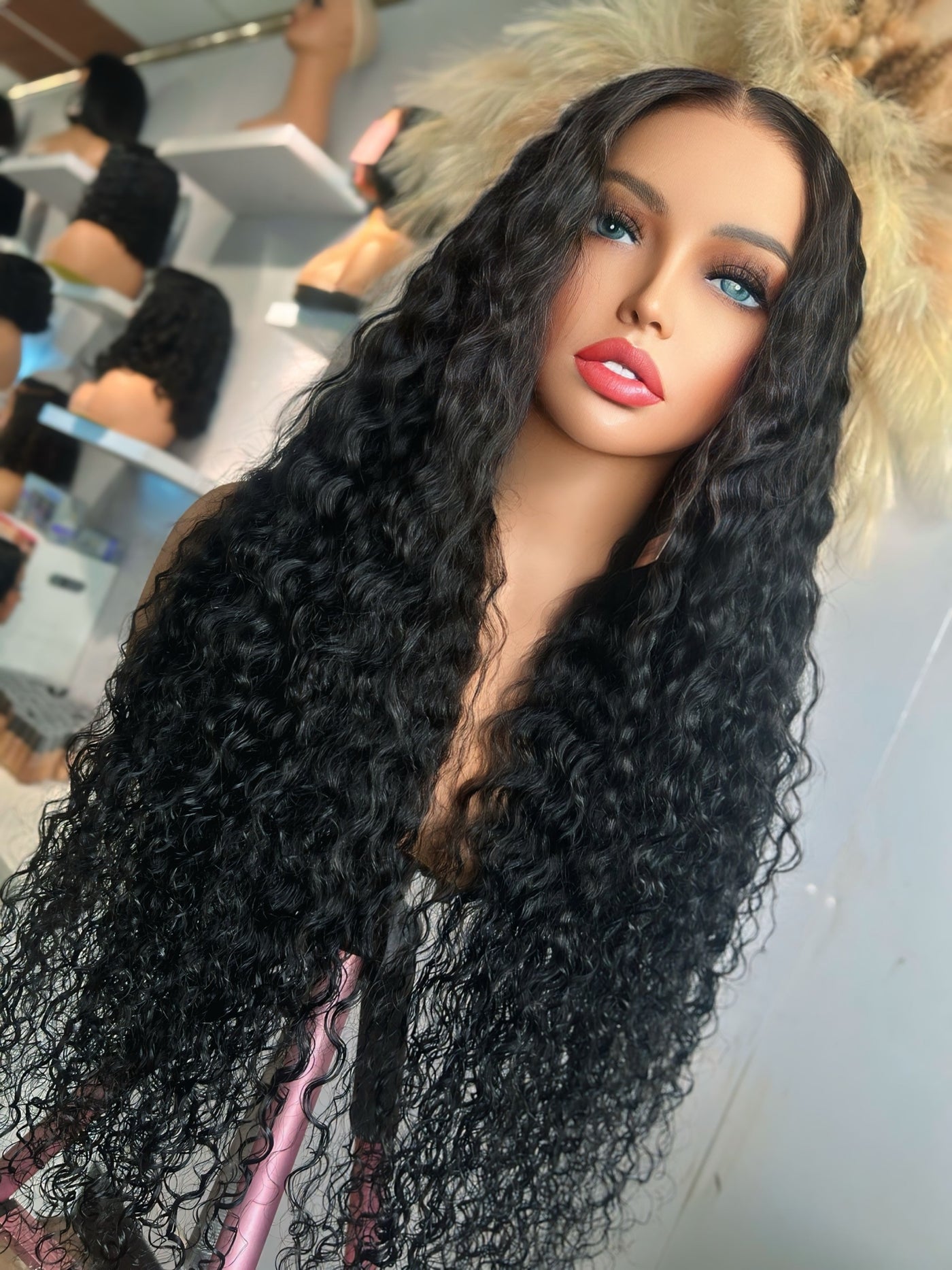 Dynasty Luxe tasha – 30” HD Lace Wig