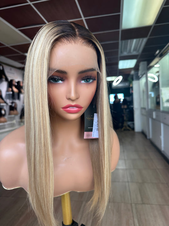 Champagne Blonde HD Wig